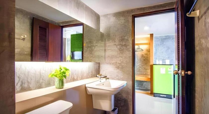 B2 Green Boutique And Budget Hotel Chiang Mai Exterior foto